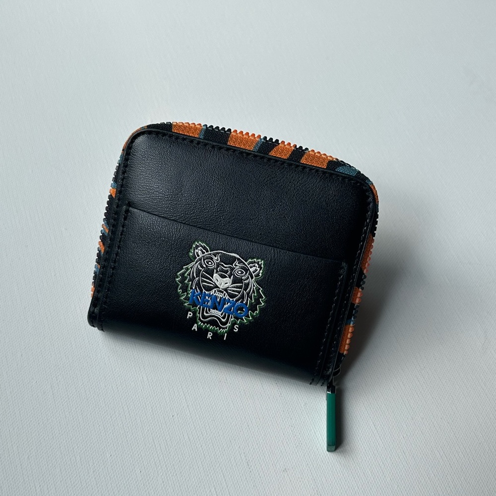 KENZO TIGER HEAD MOTIF WALLET (USED)